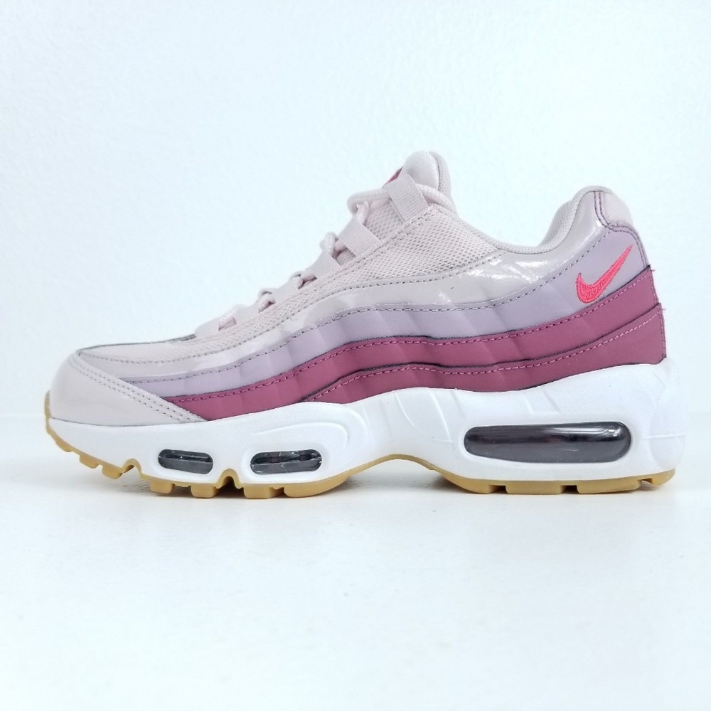 NIKE Air Max 95 OG Womens Shoes - Picture 6 of 8